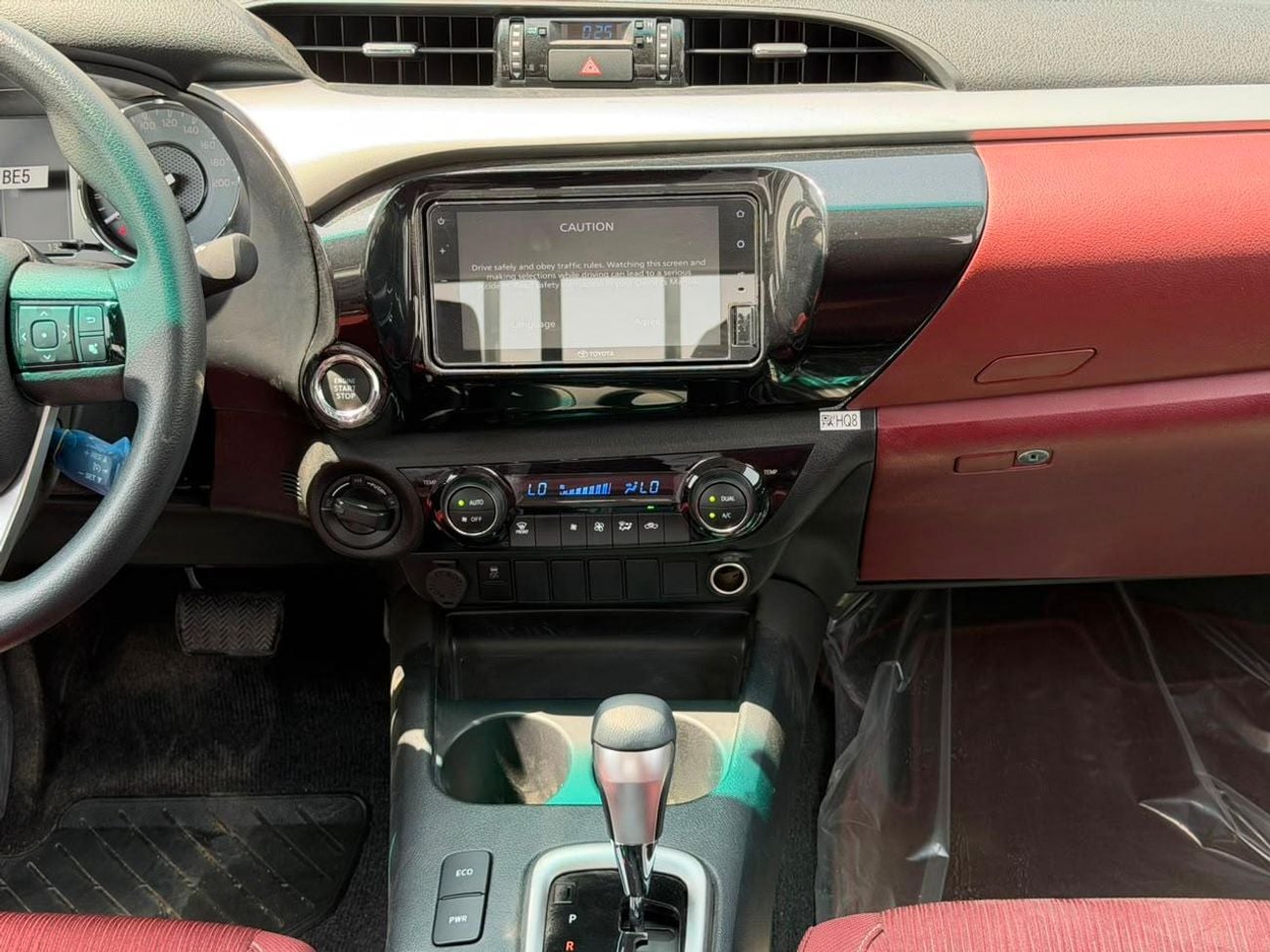 Toyota Hilux SR5 2.7L Petrol 4WD 2026 Export Price @ 132,500 AED