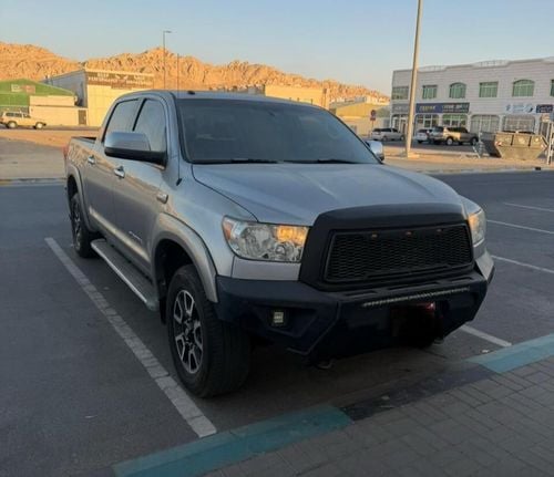 Toyota Tundra 5.7L V8