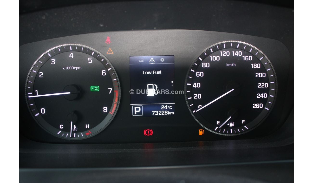 هيونداي سوناتا هيونداي سوناتا 2016 خليجي بحالة ممتازة فل اوبشن بدون حوادث نظيفه جدا من الداخل والخارج