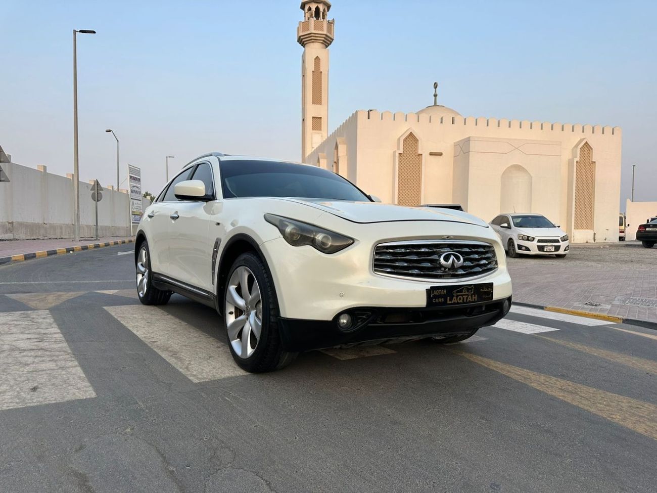 إنفينيتي FX50 