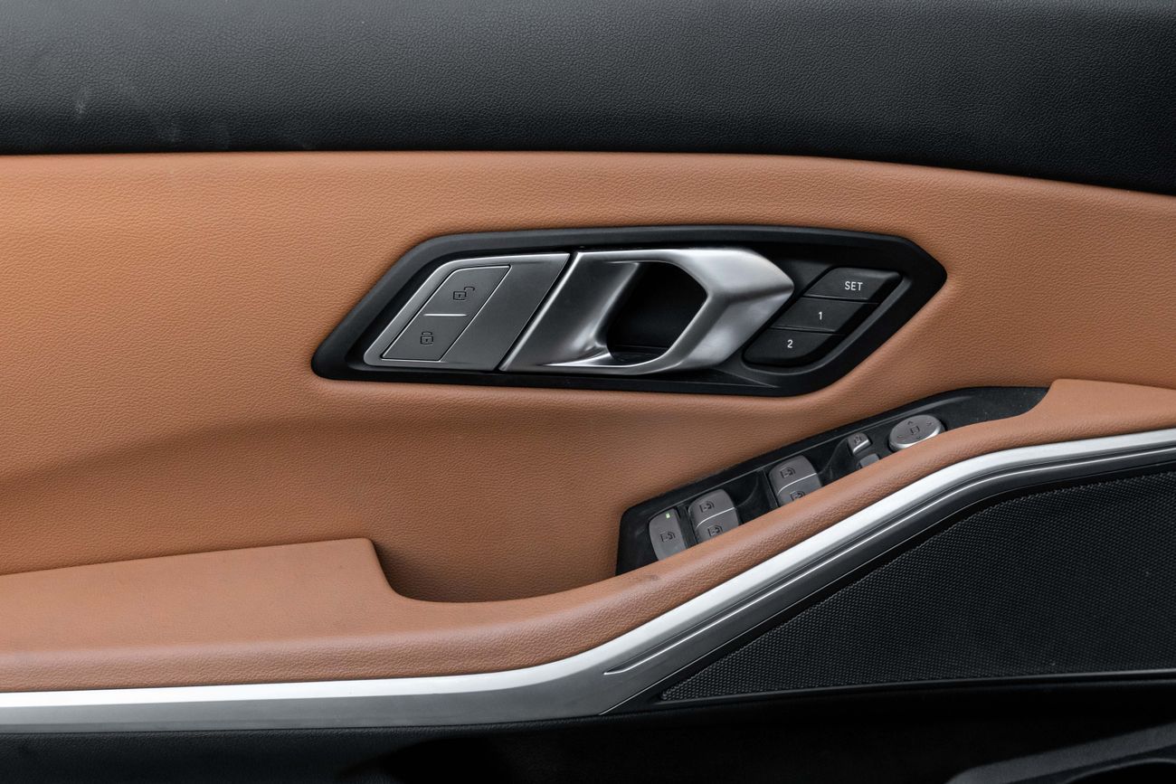 بي أم دبليو 330i 330i M Sport | 3,525 P.M | 0% Downpayment | BMW WARRANTY / SERVICE