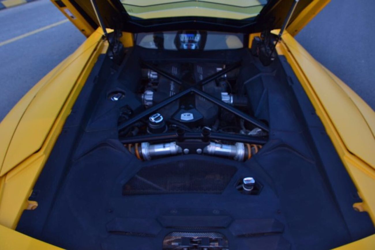 Lamborghini Aventador Lp700-4