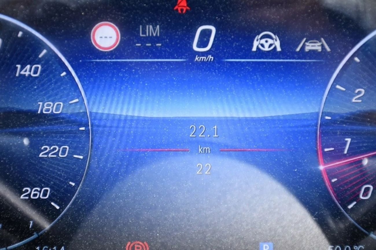 Mercedes-Benz E200 2.0L