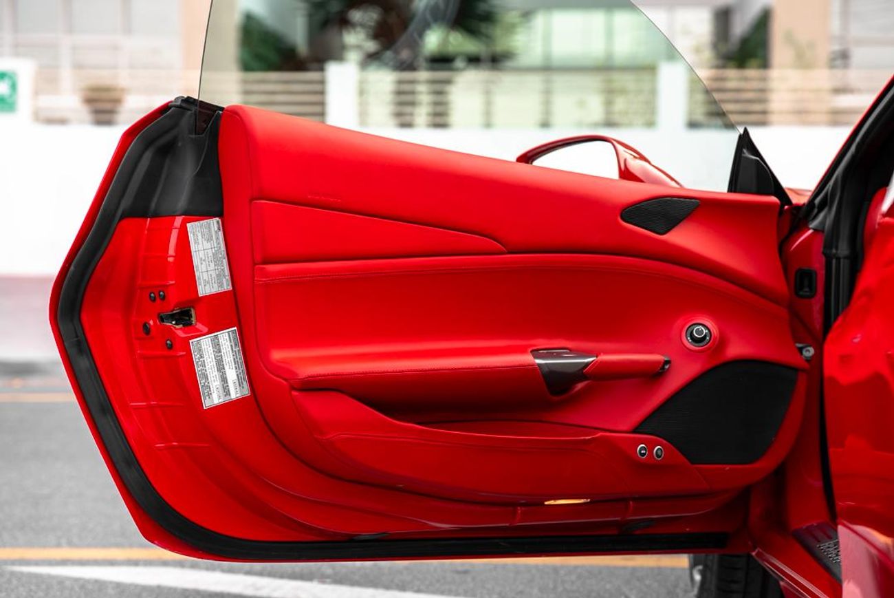 فيراري 488 GTB STD