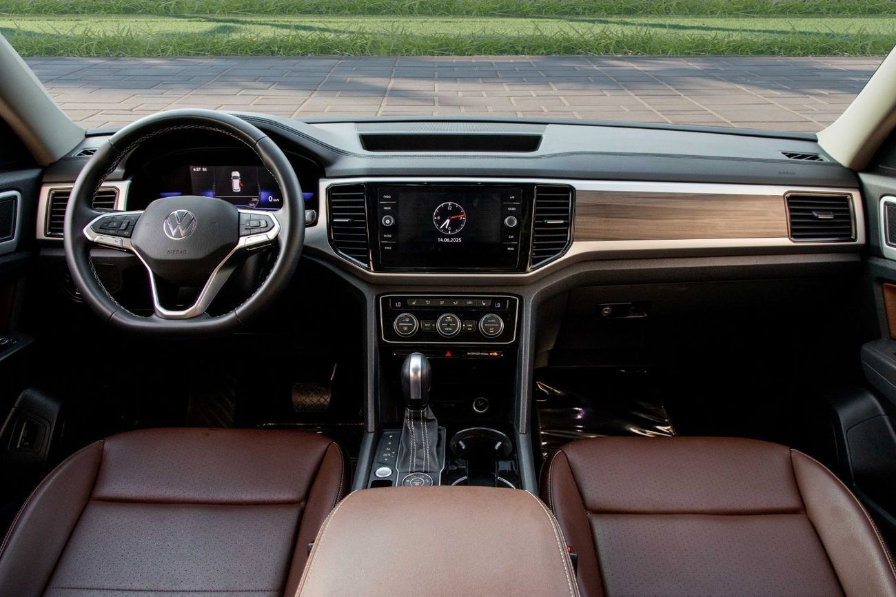 فولكس واجن تيرامونت comfortline | 2,350 P.M  | 0% Downpayment | VW Warranty | Low KM!