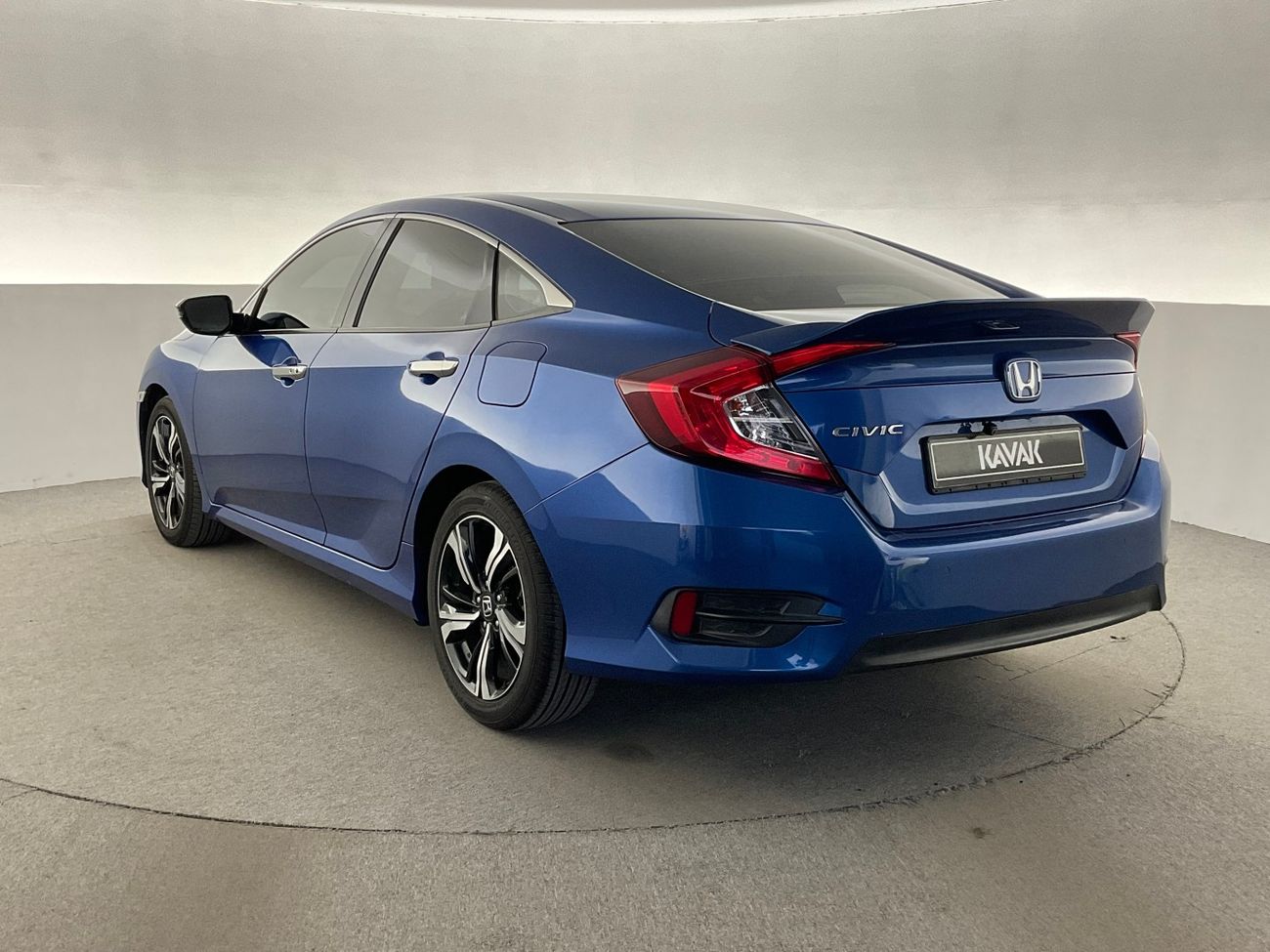 Volkswagen Teramont R-Line | Guaranteed Warranty | 0 Down Payment