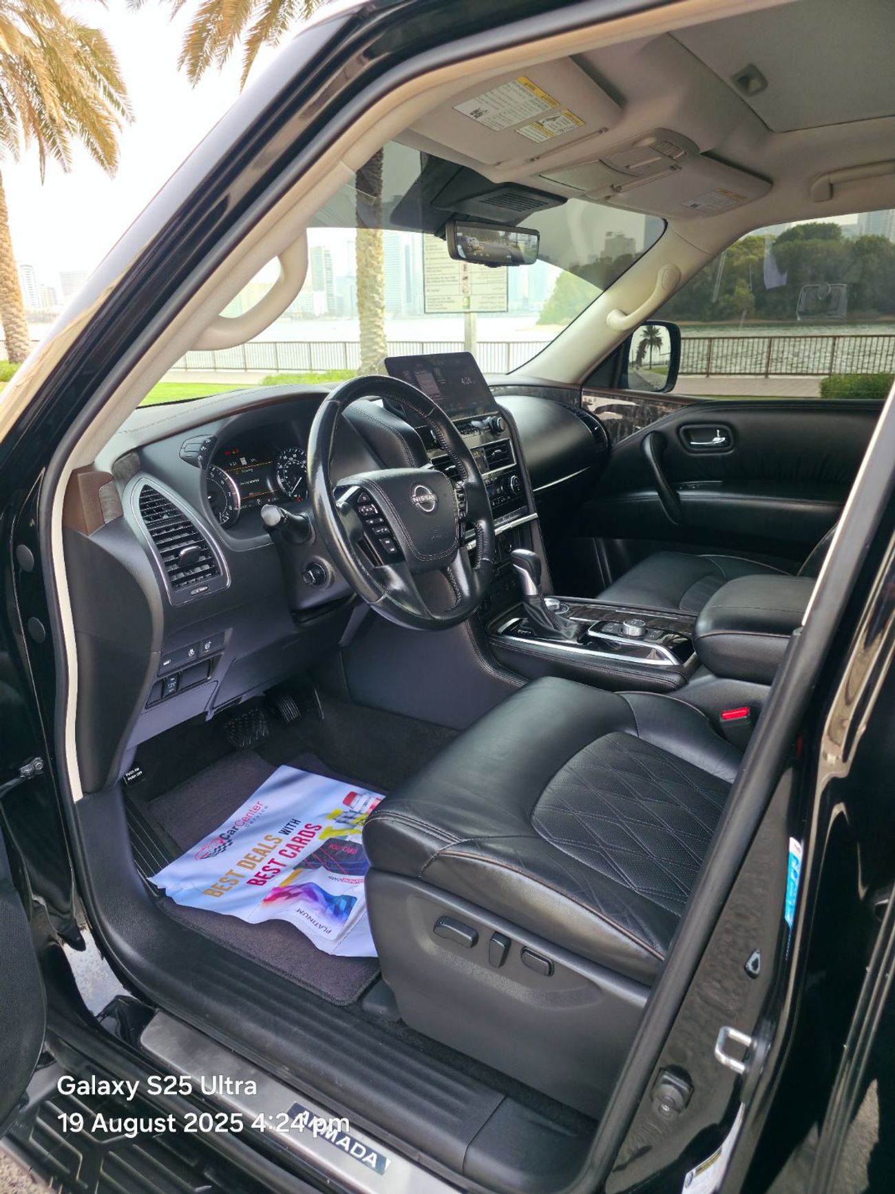 Nissan Armada Platinum