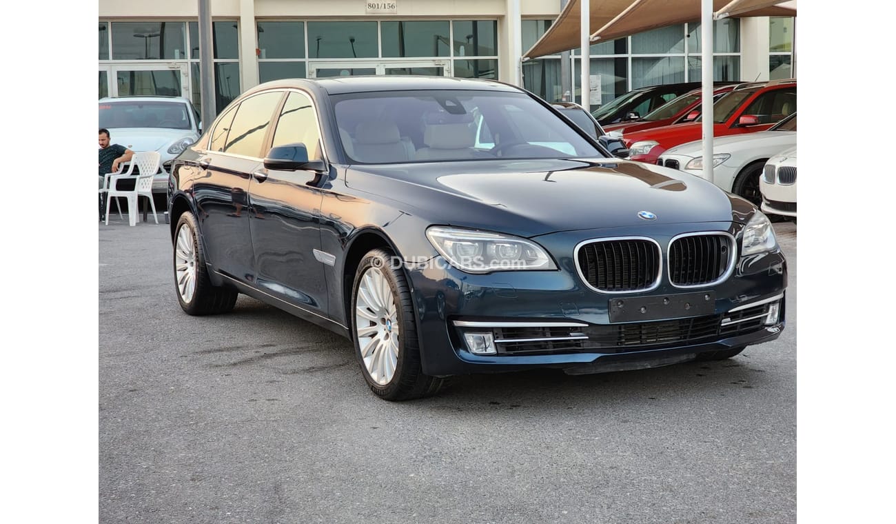 BMW 740Li BMW 740 Li_Gcc_2013_Excellent_Condition _Full option