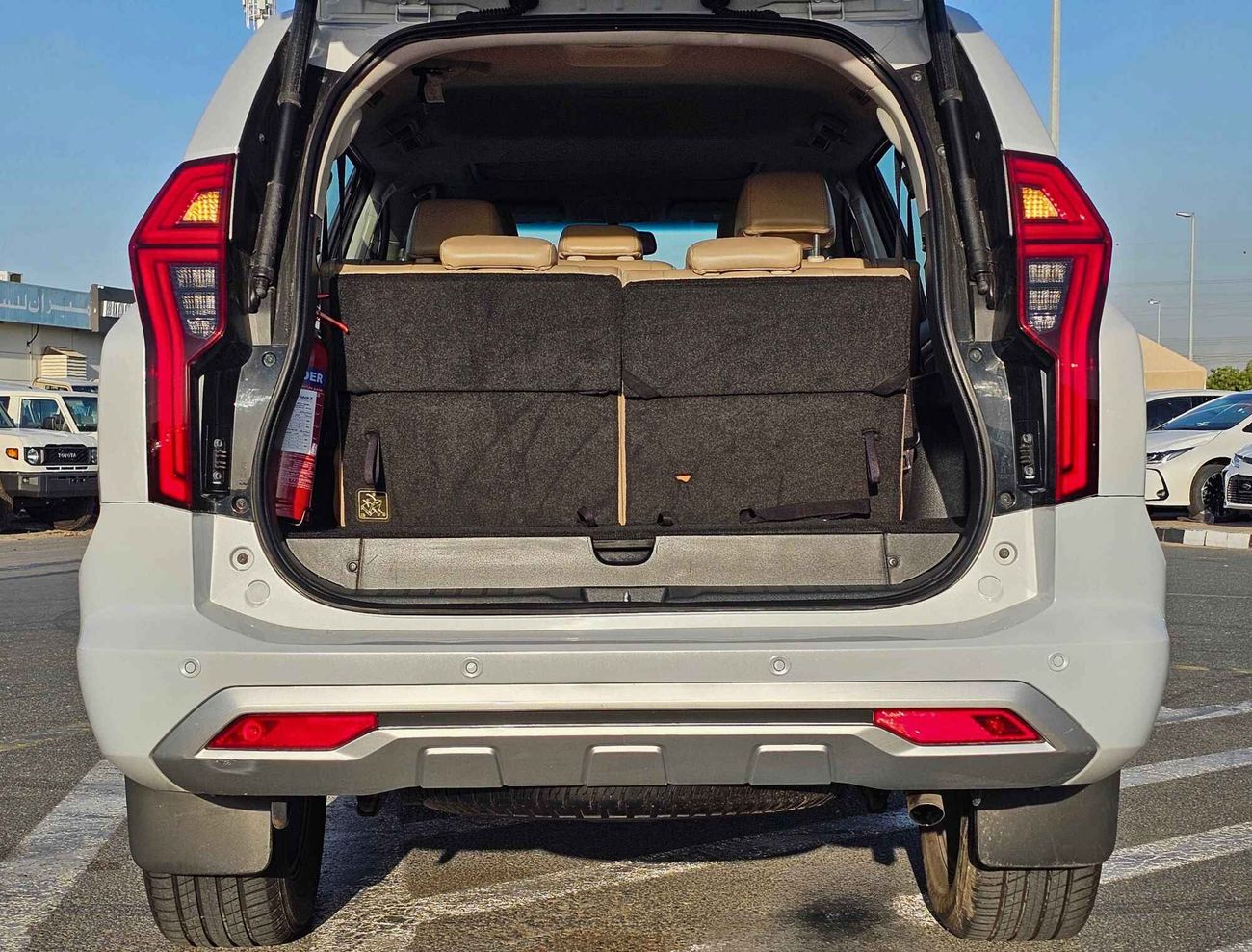 ميتسوبيشي مونتيرو SPORT/4WD /SUNROOF /D ELECTRIC SEAT/ 360 CAMERA/ DVD/ TRIPTONIC/ LOT#4882