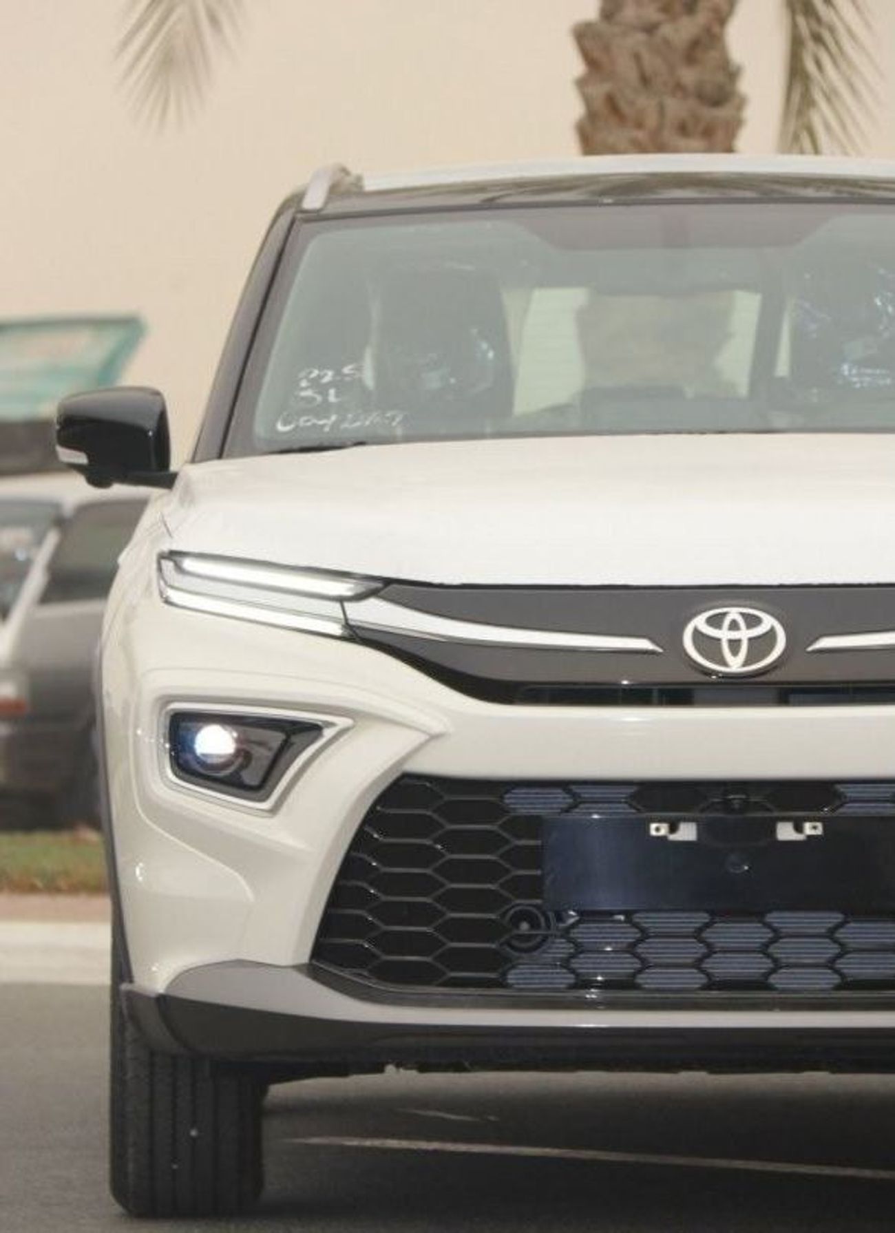 تويوتا أوربان كروزر 1.5L PETROL, FULL OPTIONS, GCC, 2023