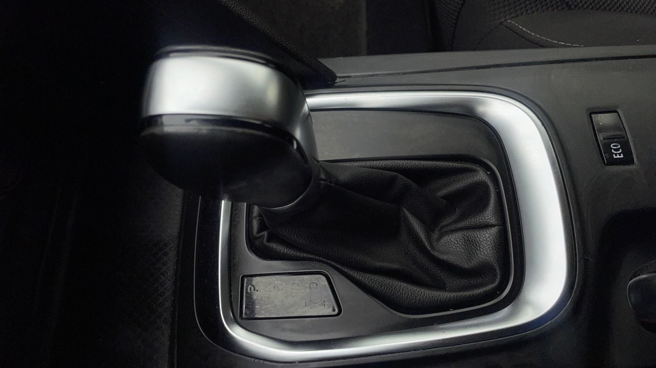 Renault Megane PE 1.6 | Zero Down Payment | Home Test Drive