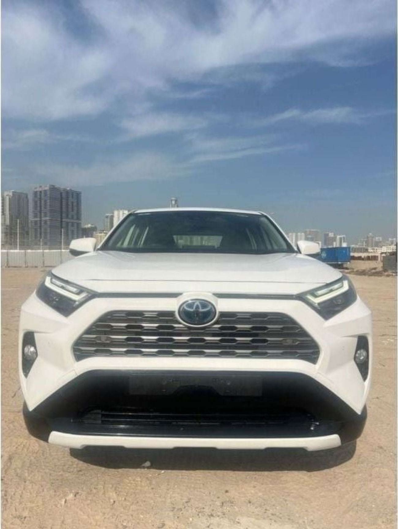 تويوتا راف ٤ LE HEV hybrid petrol 2.5 liter right hand with  radar drive push start push start