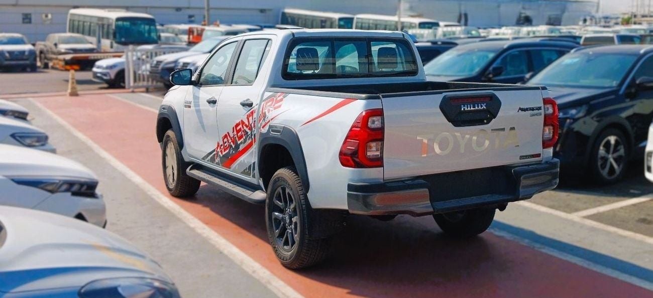 تويوتا هيلوكس Toyota Hilux Adventure 2.8L Diesel Manual 2024YM