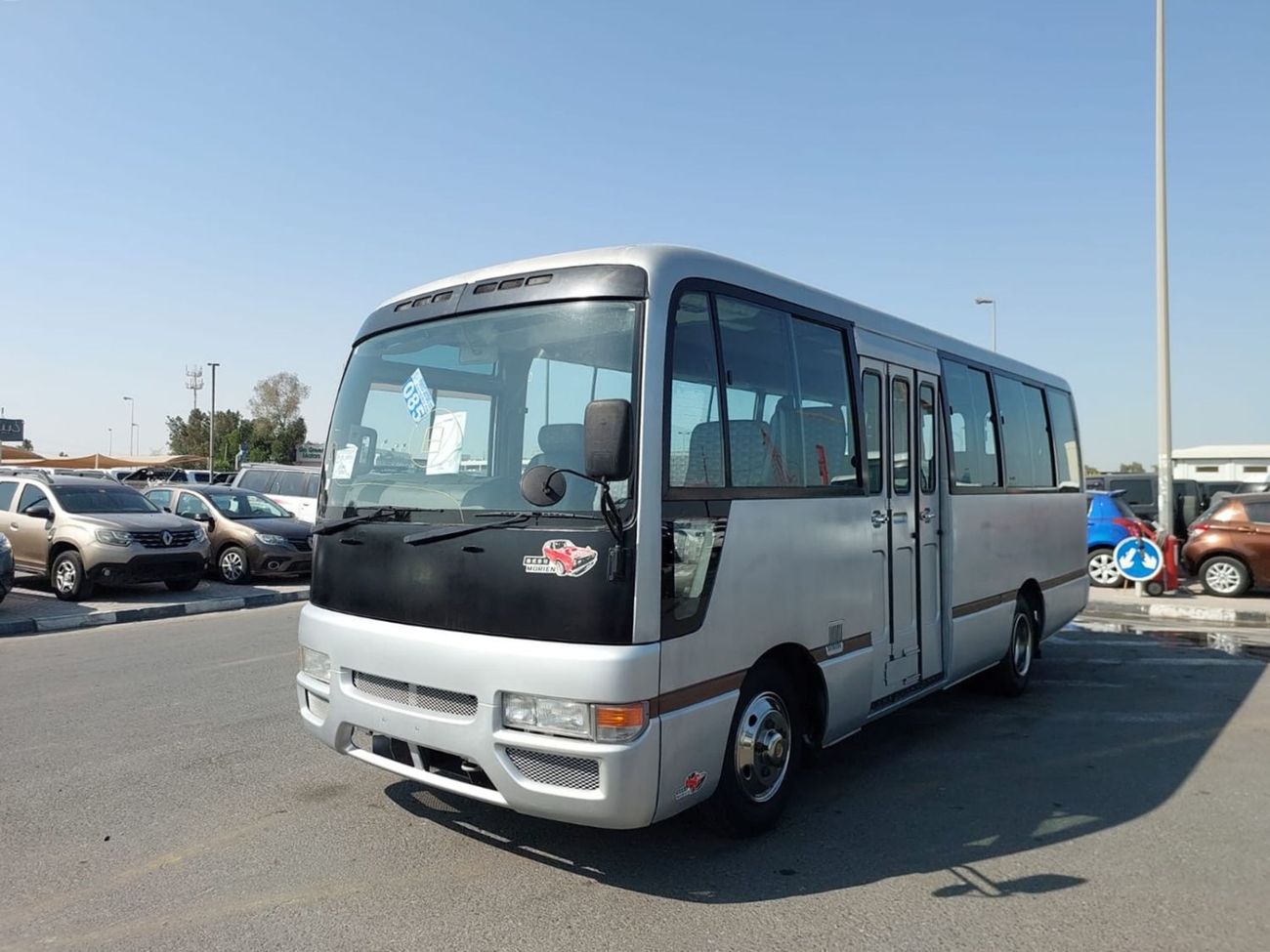 نيسان سيفيليان (RAMADAN OFFER) NISSAN CIVILIAN BUS RHD 2002 MODEL 4.2 L DIESEL AUTOMATIC(PM20042)