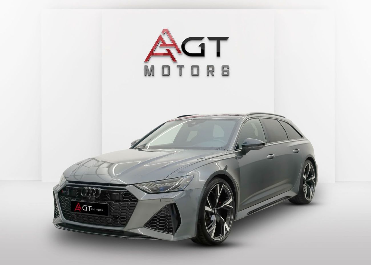 أودي RS6 quattro 4.0L