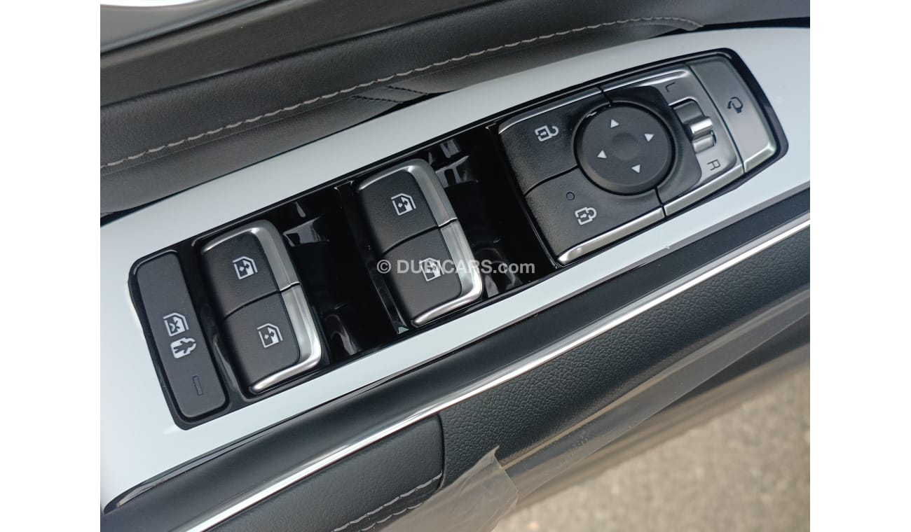 New Kia Sorento 2.5 Petrol / Leather Seats / Auto Trunk / 19'' Alloy