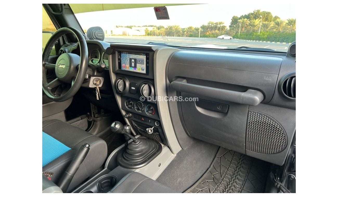 Jeep Wrangler JEEP WRANGLER 2010 Sport GCC Perfect Condition - 2Keys