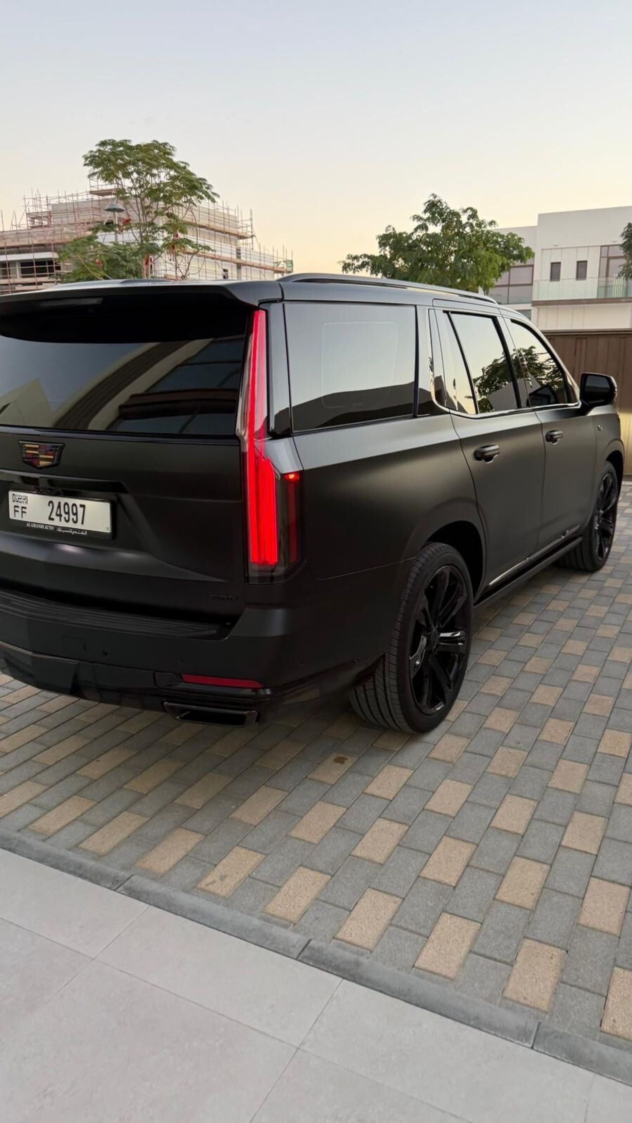 Cadillac Escalade Sport Platinum 6.2L 4WD