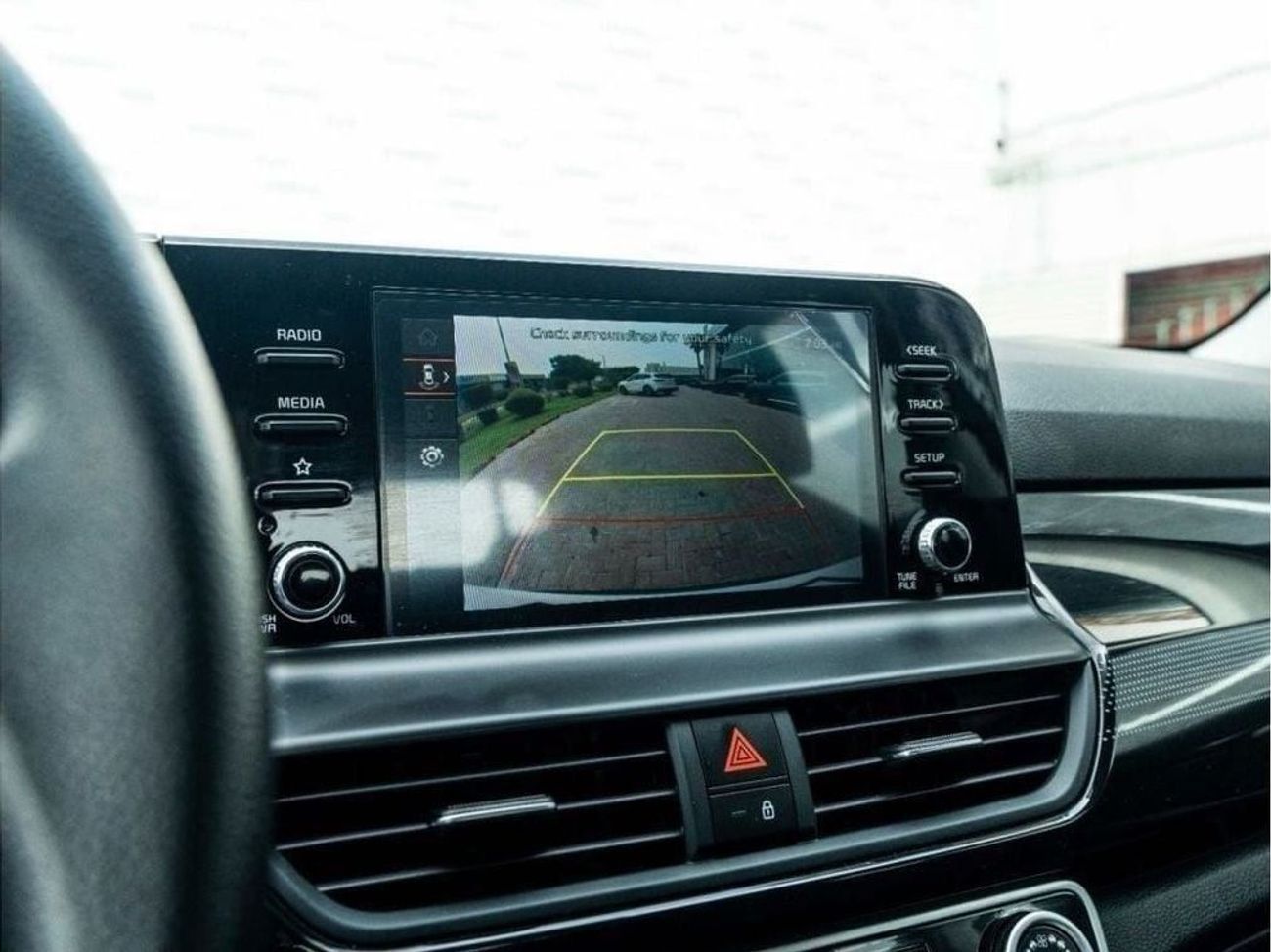 Kia Seltos Std 1.4L (138 HP)