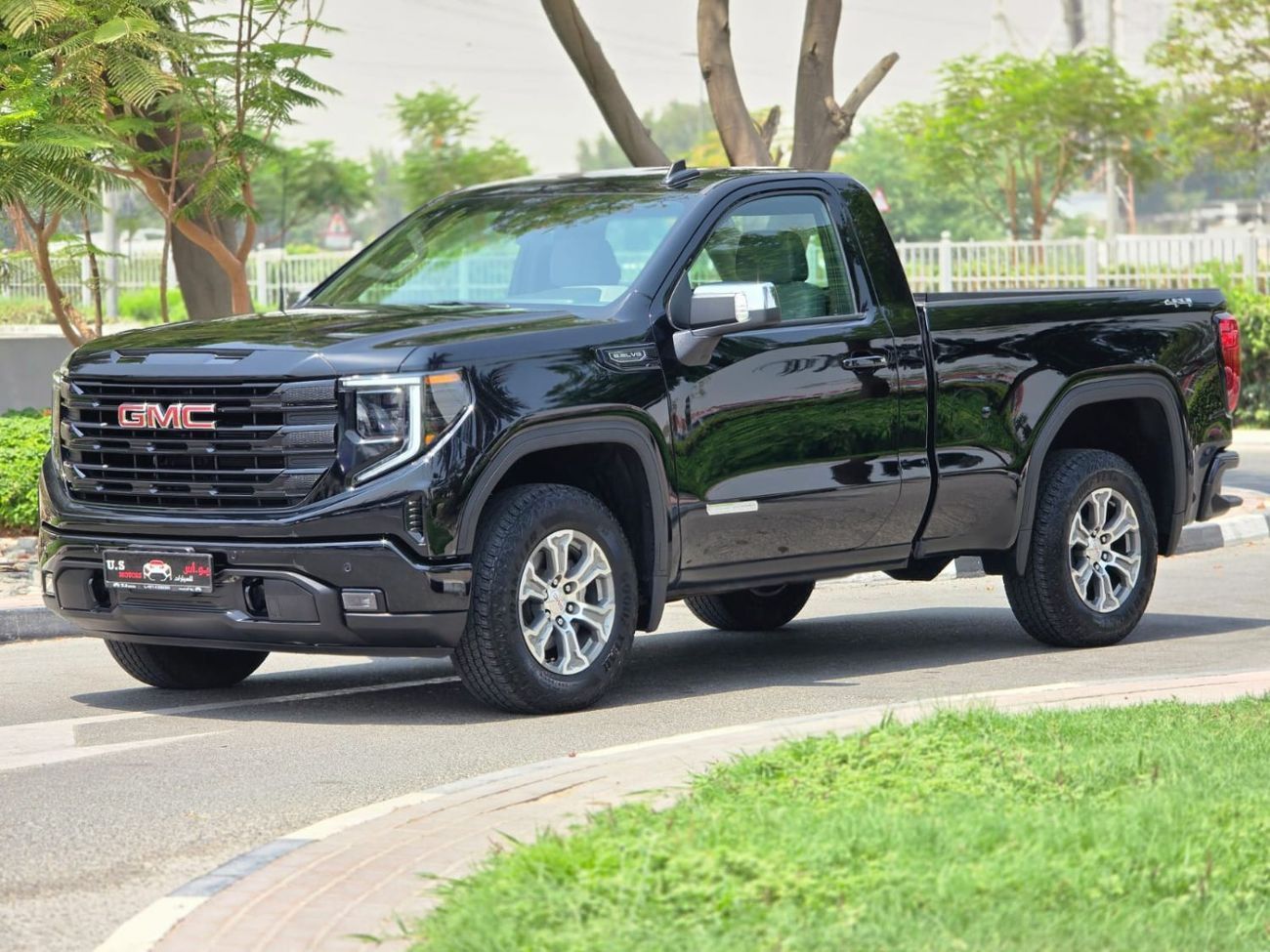 جي أم سي سييرا 5.3L V8 ELEVATION
