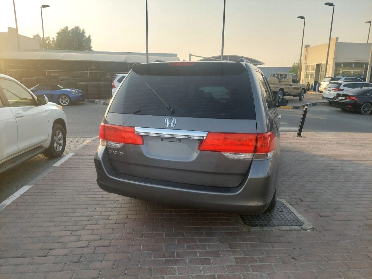 هوندا أوديسي 3.5L PETROL AUTOMATIC TRANSMISSION