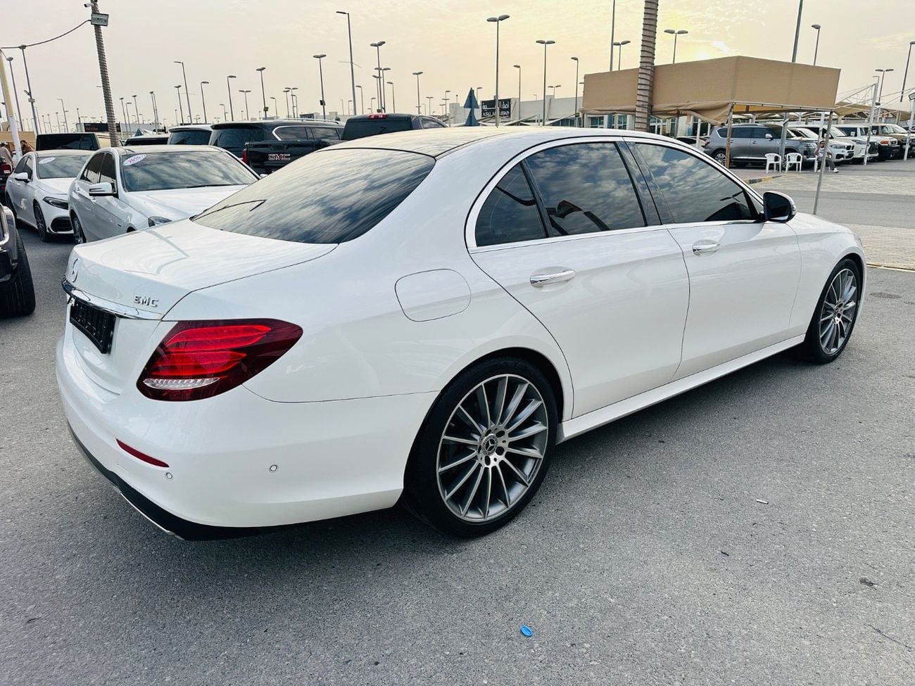 مرسيدس بنز E300