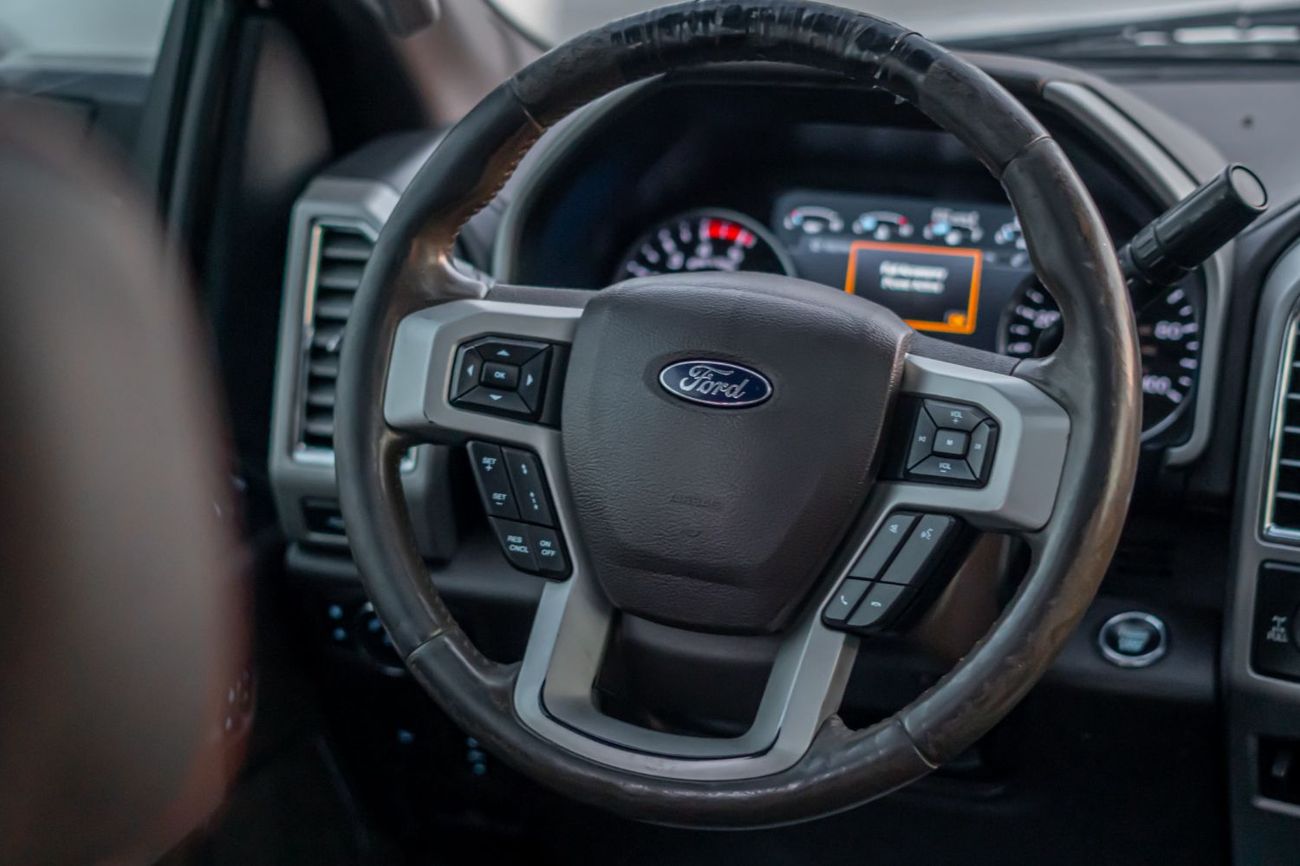 Ford F 350 XLT SUPER DUTY V8