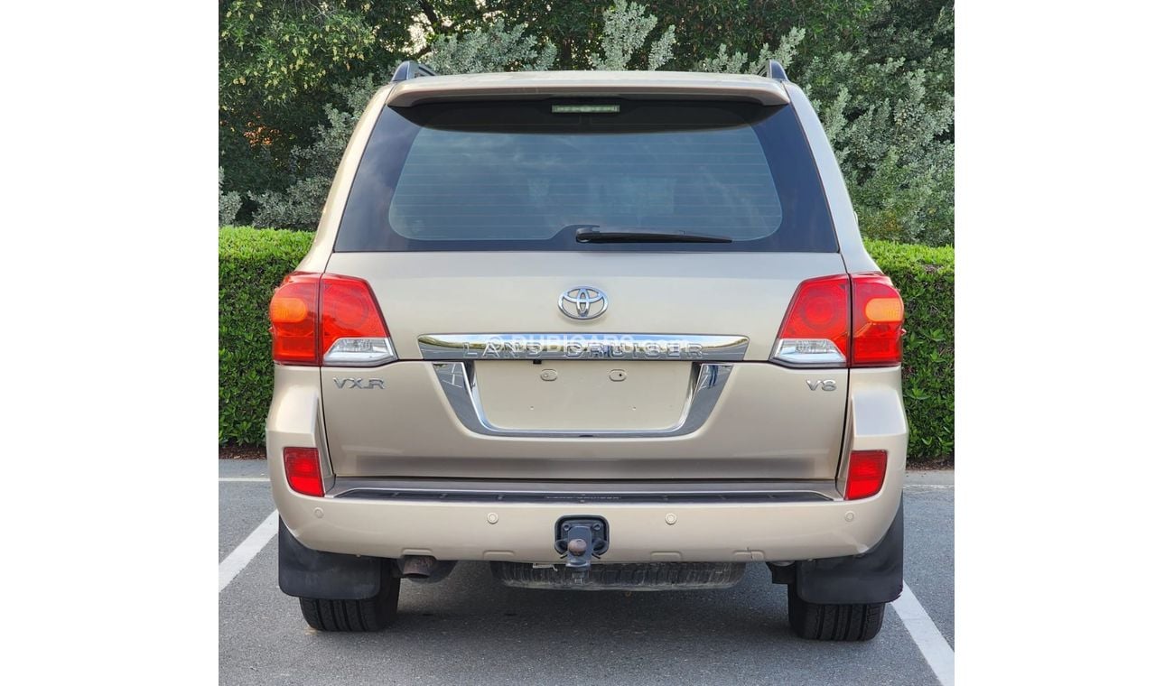 تويوتا لاند كروزر