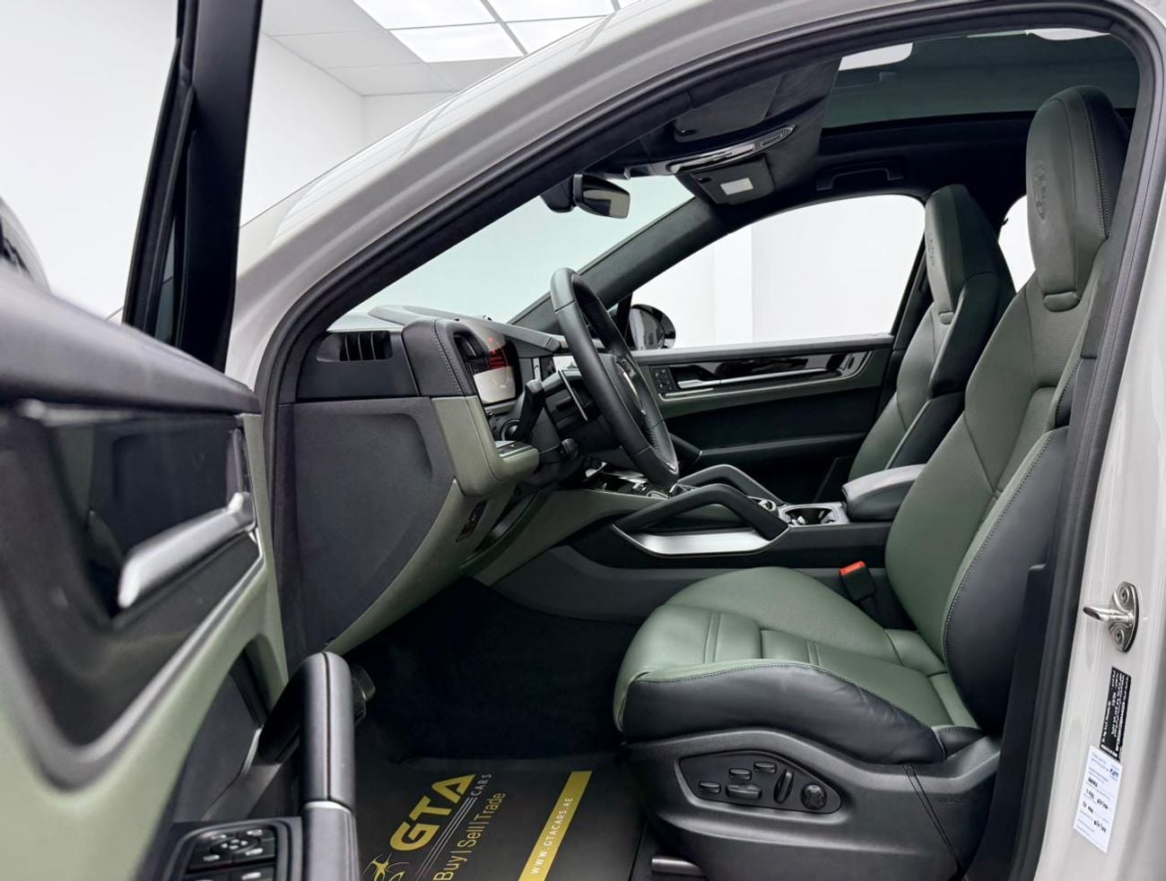 Porsche Cayenne 2025 Porsche Cayenne Gts Coupe, Porsche Warranty+Full Service History, GCC