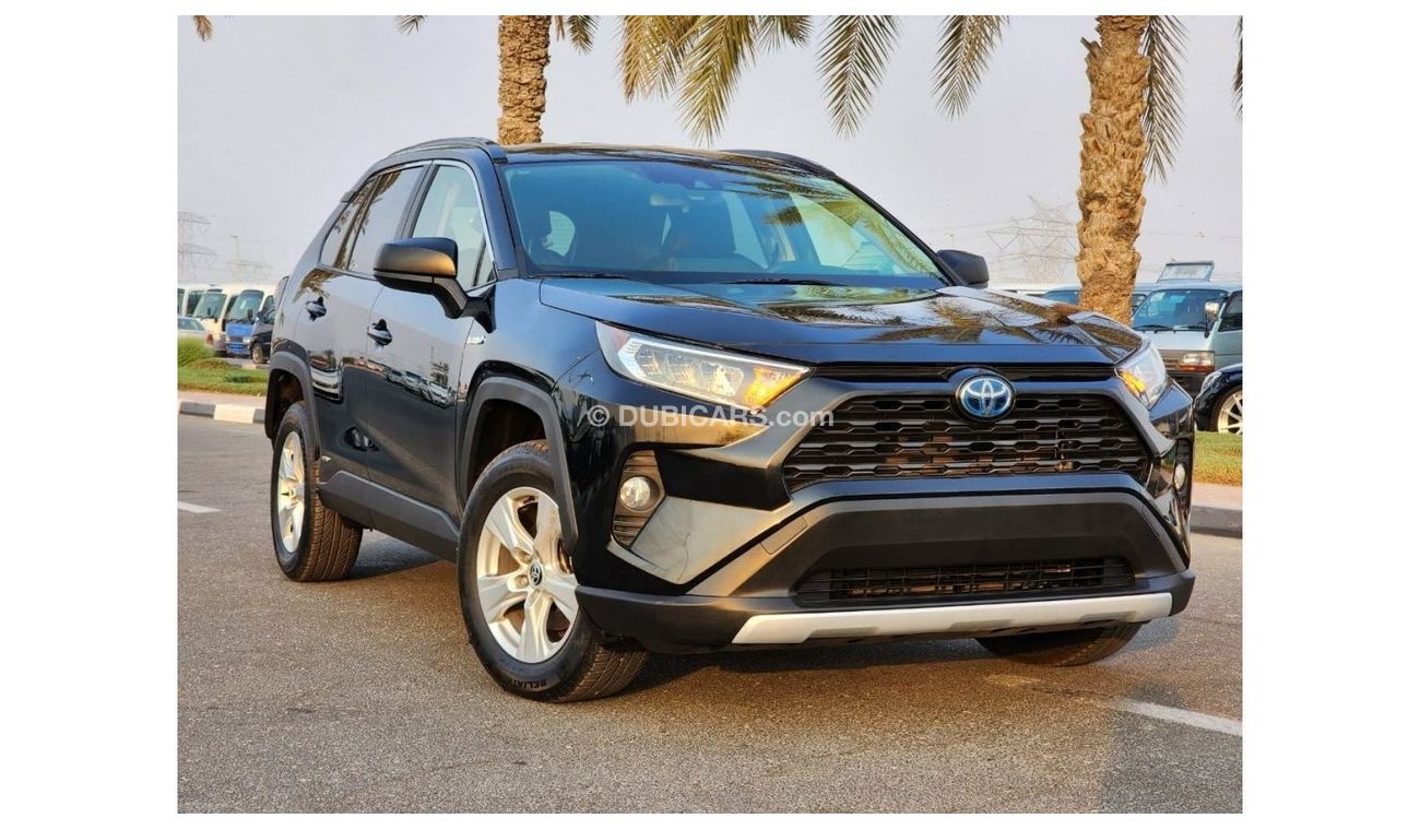 Toyota RAV4 LE Toyota Rav4 Hybrid 2020 model
