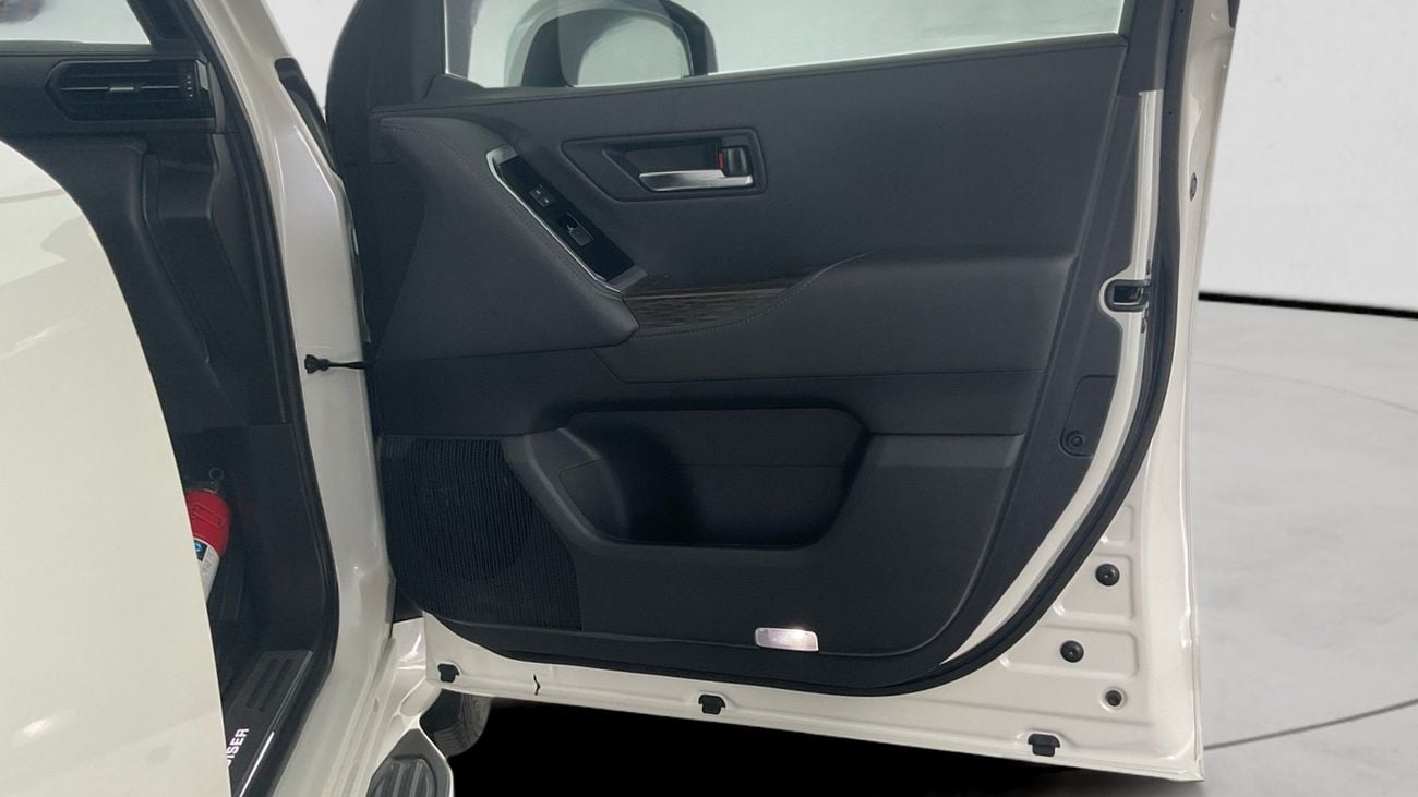 Toyota Land Cruiser VXR | upto AED 20,000 Ramadan Discount | Guaranteed Warranty | 0 Down Payment