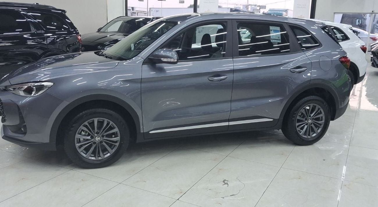 أم جي ZS LUX COM