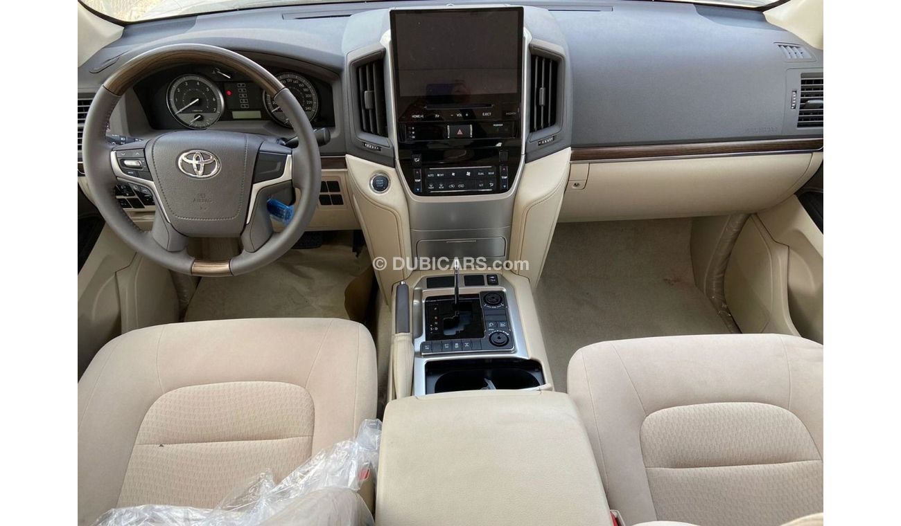 تويوتا لاند كروزر LAND CRUISER 4.6L WINCH 10 AIRBAGS, .SUNROOF. REMOTE ENGINE STARTER. REAR DVD FOR EXPORT ONLY