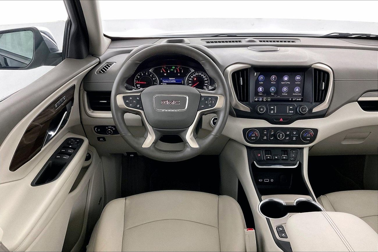 Volkswagen Golf SE | 1 year free warranty | 0 Down Payment