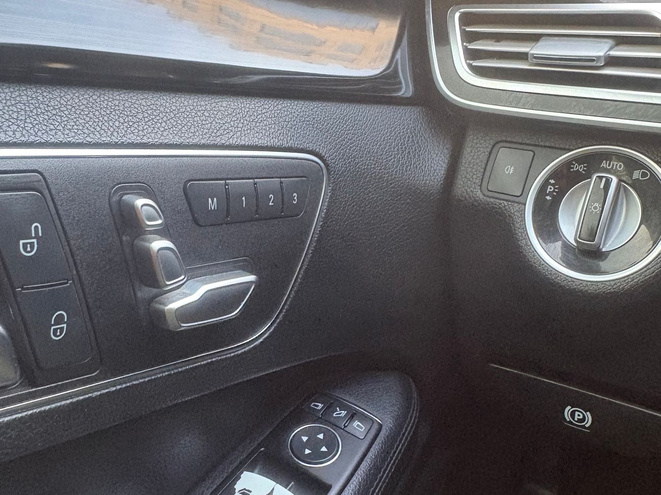 Mercedes Benz E350