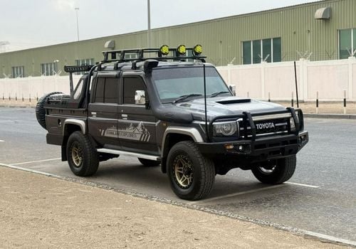 Toyota Land Cruiser Pick Up GXL RIGHT HAND DOUBLE CABIN 2019 MODEL DIESEL 4.5L ONLY FOR EXPORT