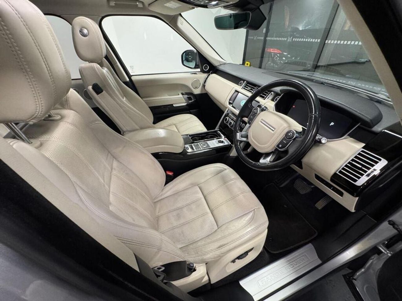 لاند روفر رينج روفر -