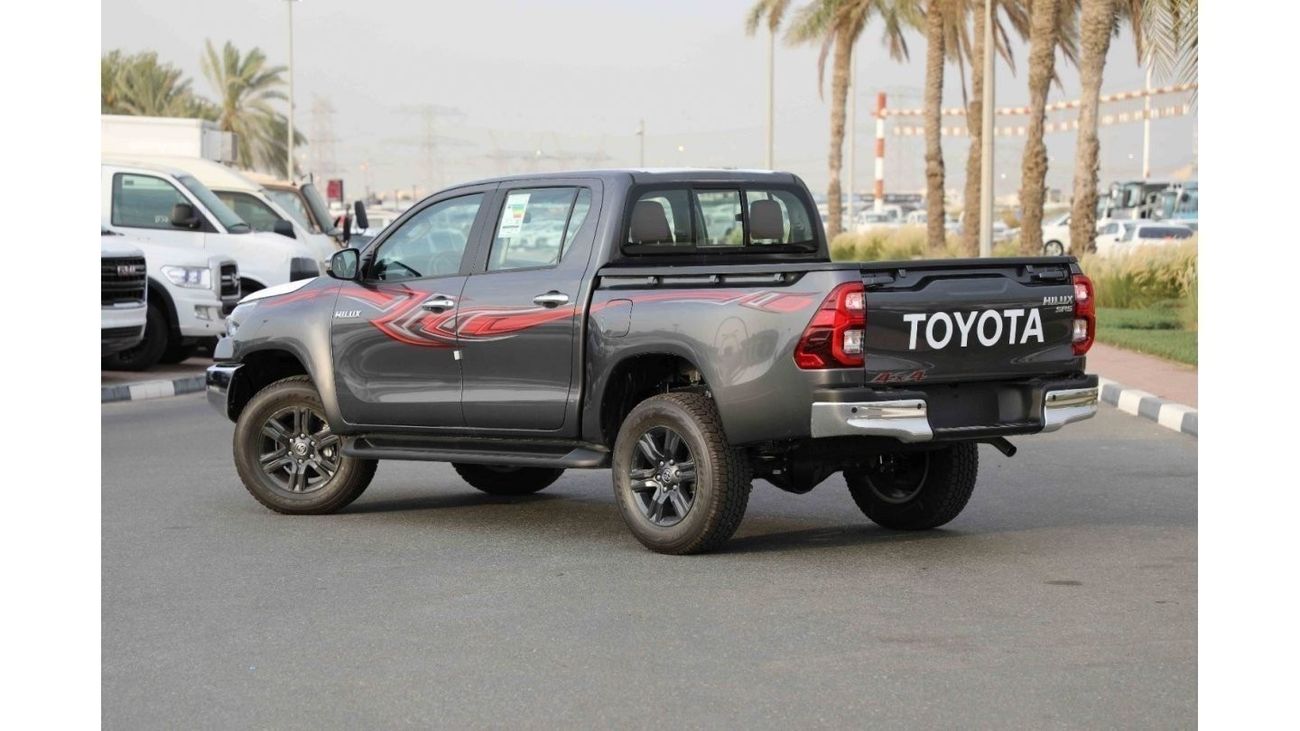 Toyota Hilux 2023 Toyota Hilux 4x4 DC 2.8 D AT SR5 - Grey inside Maroon | Export Only