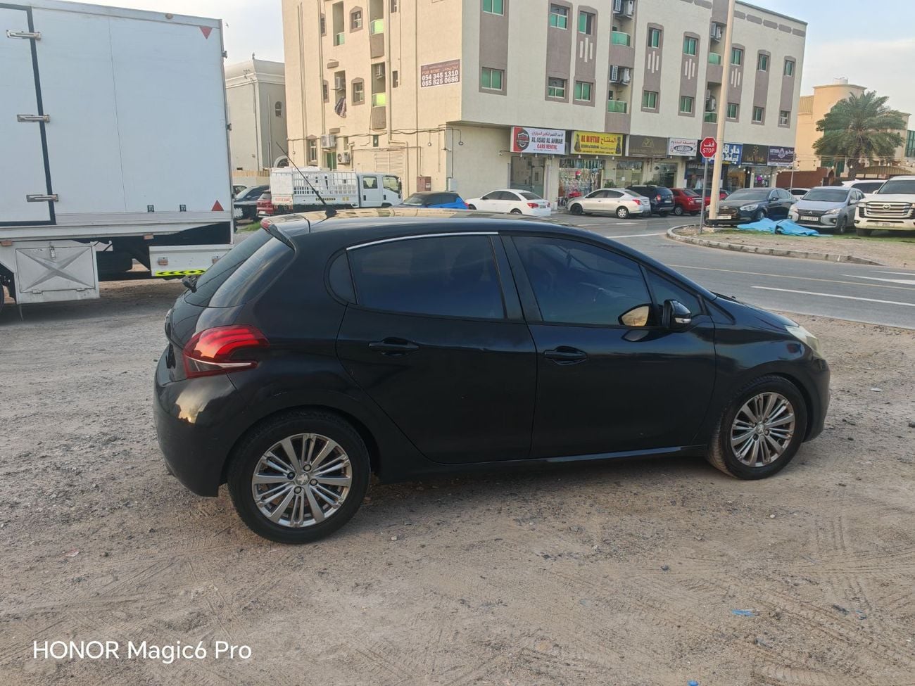 Peugeot 208 Peugeot 208 Gulf 2016