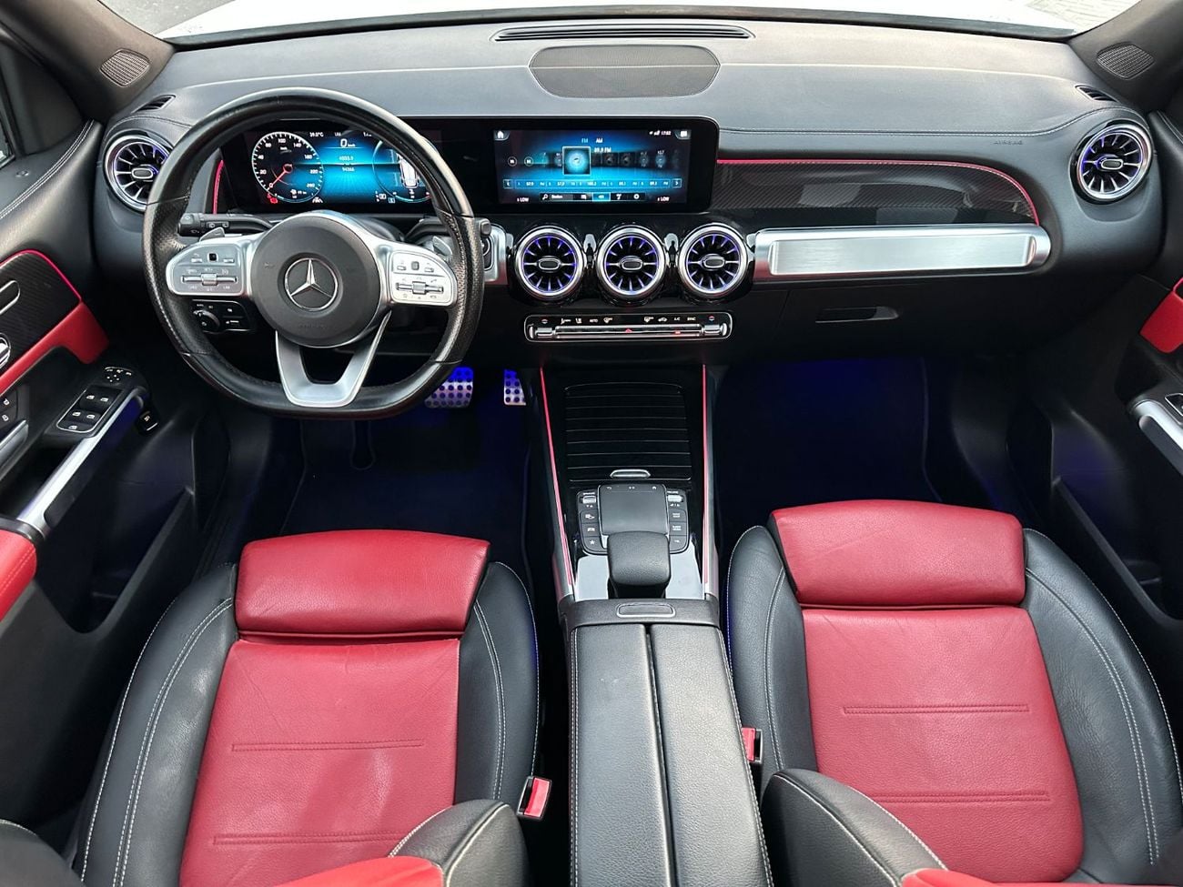مرسيدس بنز GLB 250 4MATIC
