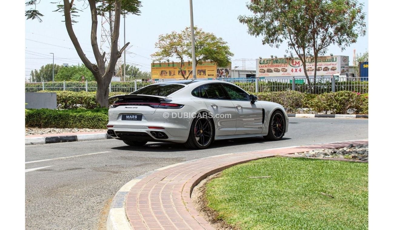 Used PORSCHE PANAMERA GTS 2022 for sale in Dubai 642846