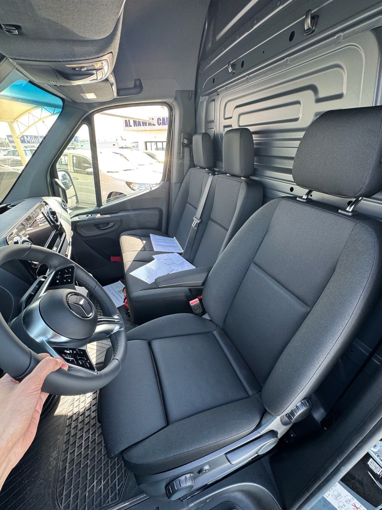 مرسيدس بنز سبرينتر Mercedes Sprinter 319CDI 4x4 Very Rare Spec
