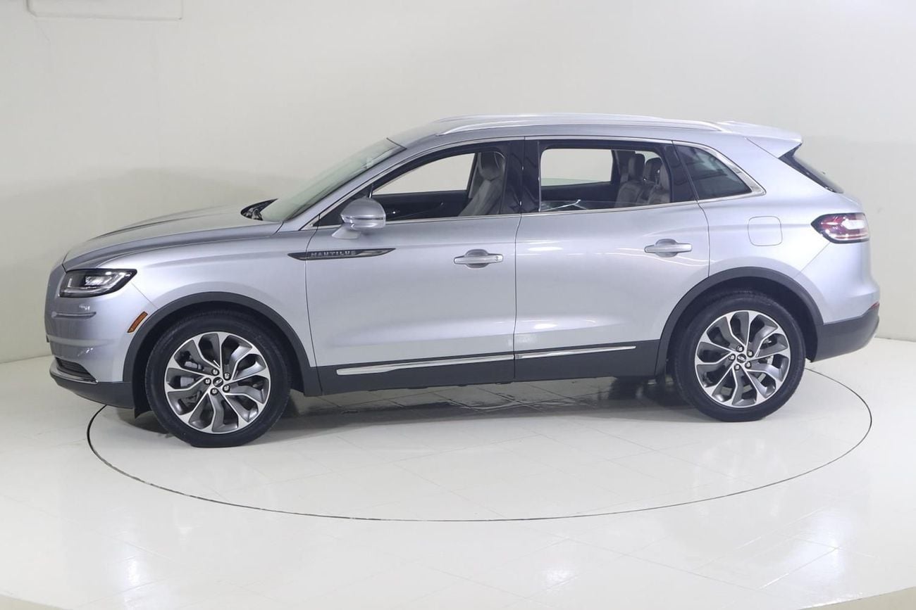 لينكولن ناوتيلوس PREMIERE Std 2.0L