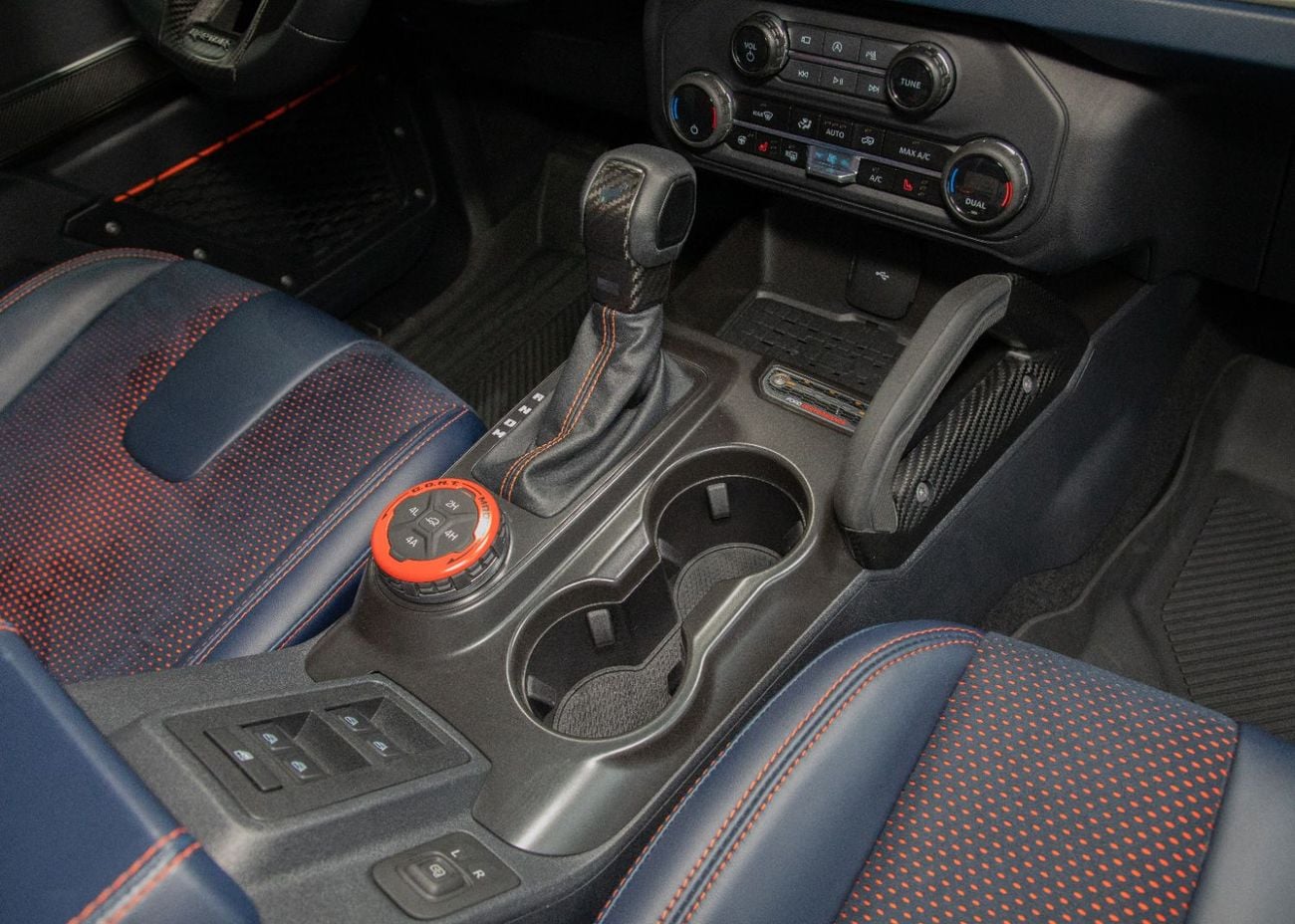 فورد برونكو رابتور