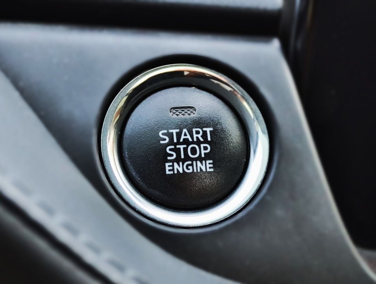 مازدا 6 2019 مازدا 6 آر (GL)، سيدان ذات 4 أبواب، 2.5 لتر 4 سلندر بنزين، أوتوماتيكية، دفع أمامي