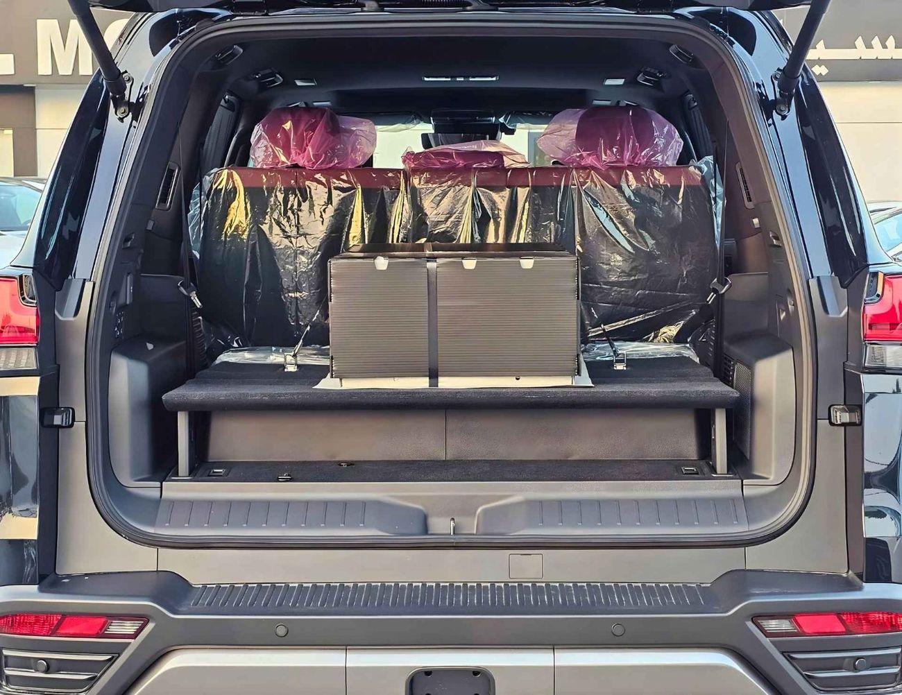 Lexus LX 700h HYBRID URBAN/3.5L PETROL/RADAR/SUNROOF/LEATHER WITH POWER SEATS/FULL OPTION (CODE # LX7HV)