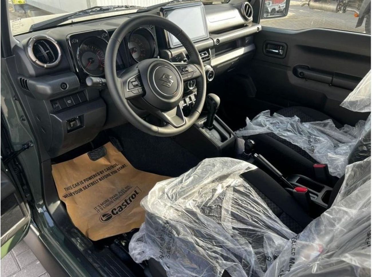 Suzuki Jimny GCC AT 1.5L SUV 4WD // 2023 // FULL OPTION WITH DVD&BACK CAMERA , CRUISE CONTROL // SPECIAL OFFER //