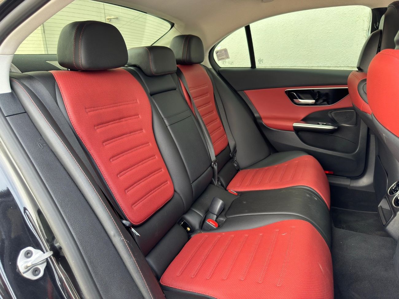 Mercedes-Benz C 200 Premium 2.0L