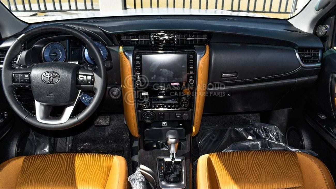 Toyota Fortuner 4.0L, Petrol, MY2024