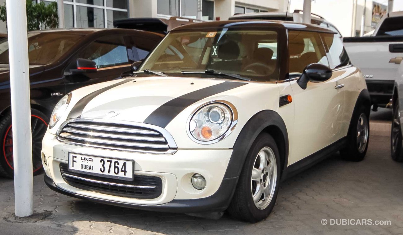 Mini Cooper 0% Down payment - VAT included